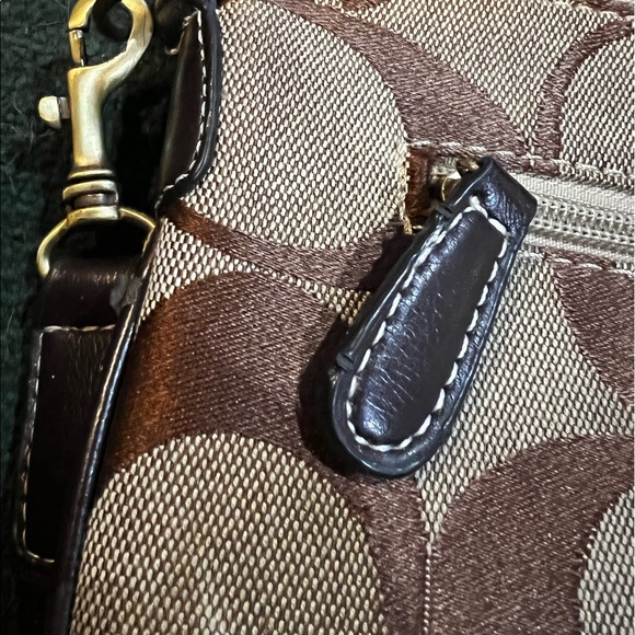 Vintage Coach Brown/Beige Monogram Crossbody Bag - Picture 9 of 13
